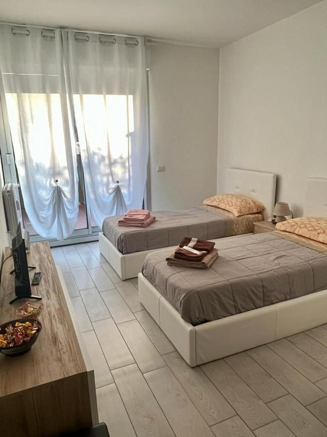 Einaudi Apartment Cologno Monzese Exterior photo